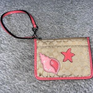 Coach Wallet/ ID case Limited Edition Peach shell design